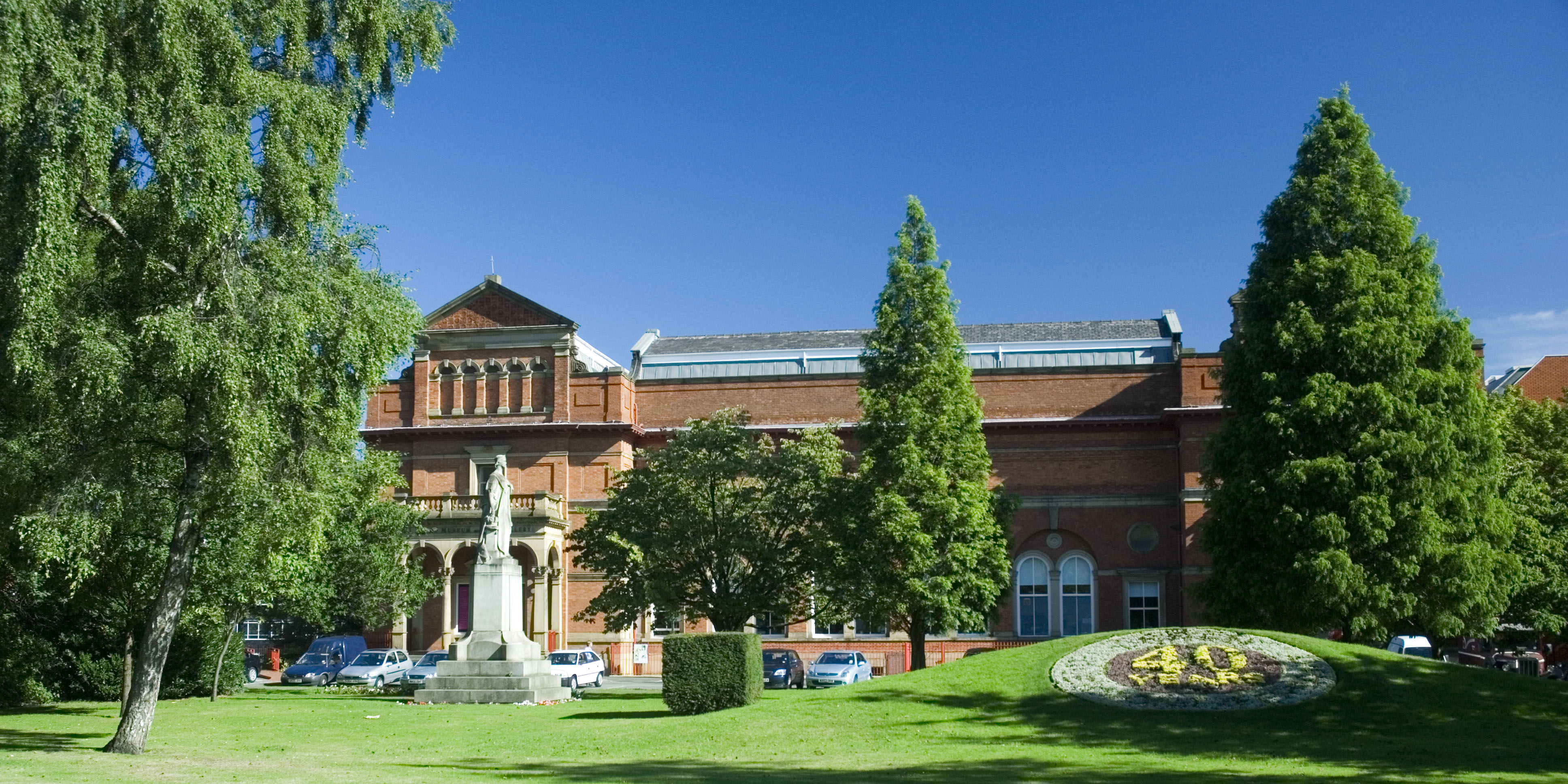 Salford museum and art gallery exterior.