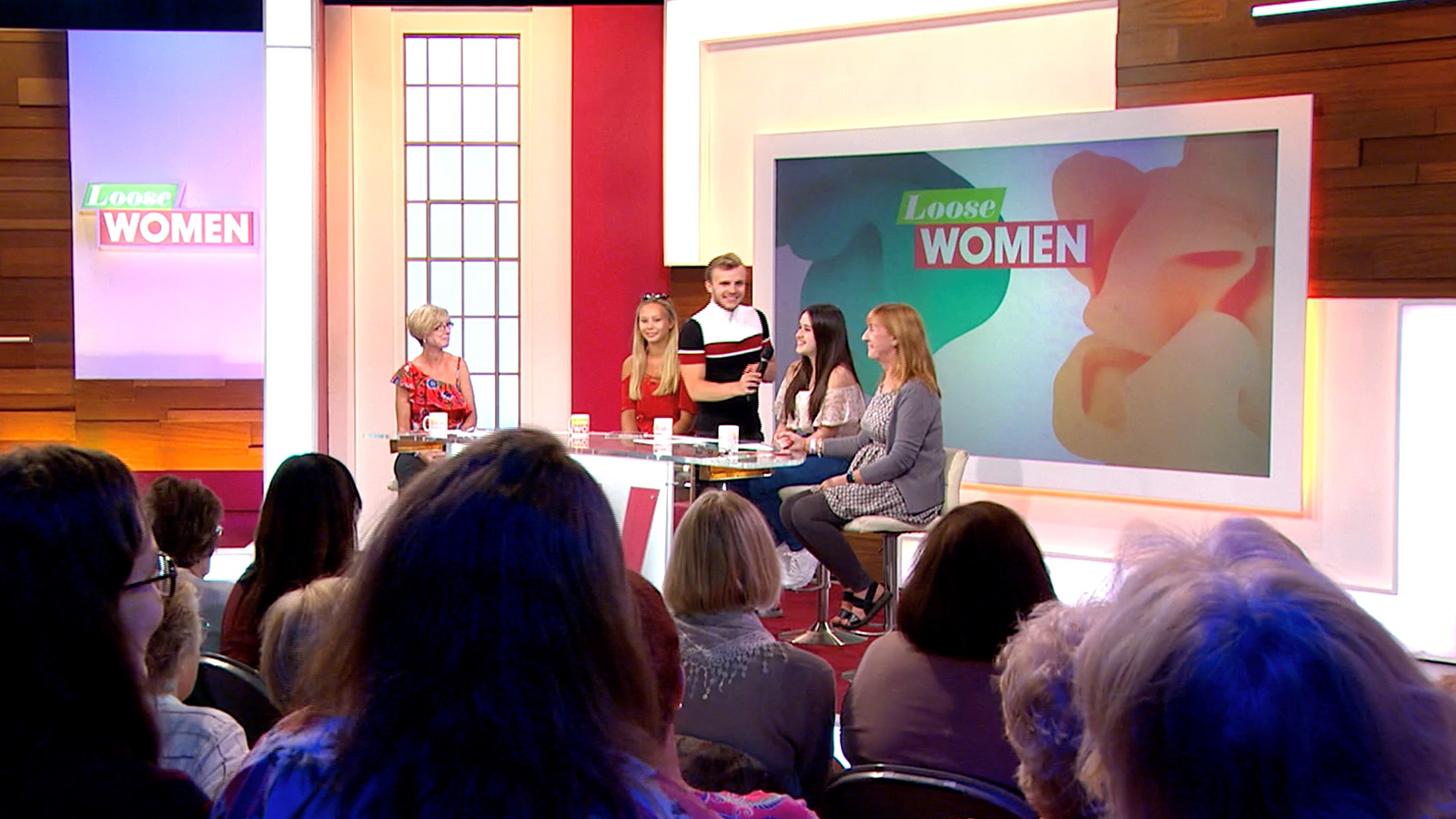 Image: Lee in the Loose Women studio