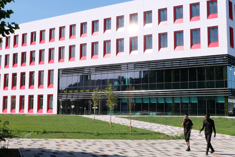 Exterior image of the new science, engineering and environment building